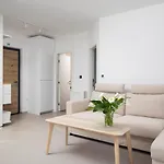 Nest & Work Retreat Pula