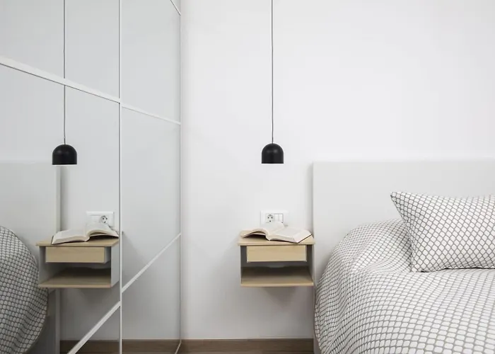 Nest & Work Retreat * Πούλα