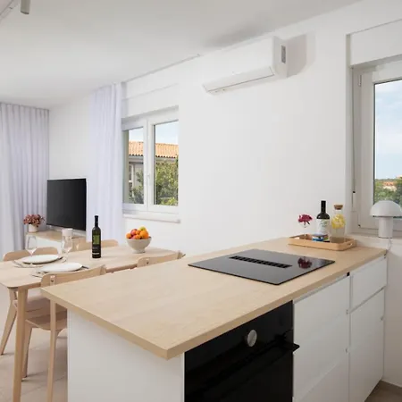 Lejlighed Nest & Work Retreat *