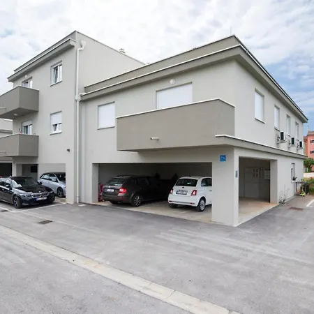 Apartman Nest & Work Retreat